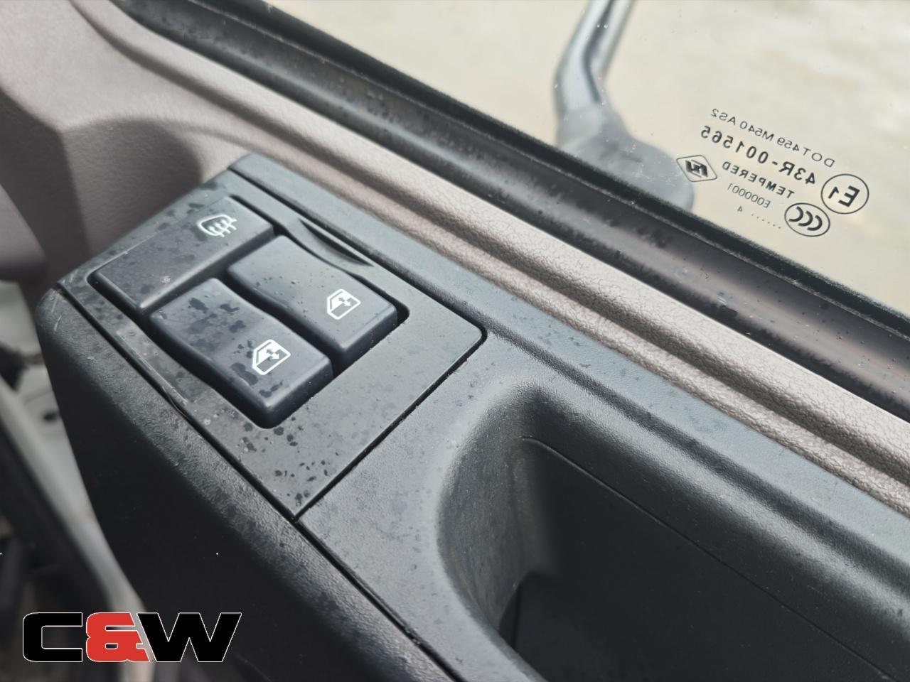 Vehicle image 36